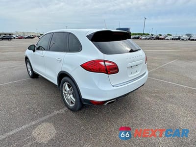 Trzecie zdjęcie samochodu z tyłu: 2014 PORSCHE CAYENNE VIN:WP1AA2A28ELA02404 - miniatura