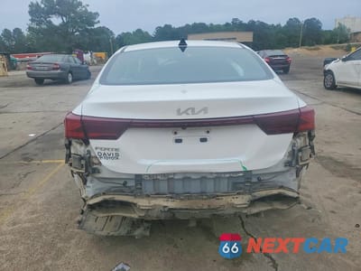 Zdjęcie 6 z 13 samochodu: 2022 KIA FORTE LXS VIN:3KPF24ADXNE481273 - miniatura