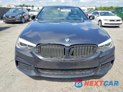 Piąte zdjęcie samochodu w środku: 2019 BMW 540I MSPORT VIN:WBAJE5C59KWW39355 - miniatura