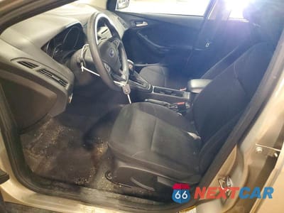 Zdjęcie 7 z 11 samochodu: 2016 FORD FOCUS SE VIN:1FADP3F28GL340938 - miniatura