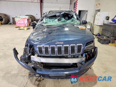 Piąte zdjęcie samochodu w środku: 2020 JEEP CHEROKEE LATITUDE PLUS VIN:1C4PJMLB7LD645709 - miniatura