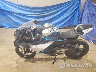Trzecie zdjęcie samochodu z tyłu: 2024 CF MOTO 450SS VIN:LCEPESLA4R6002022 - miniatura