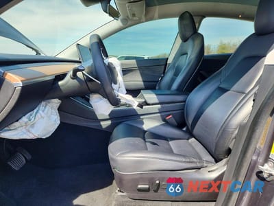 Zdjęcie 7 z 12 samochodu: 2020 TESLA MODEL Y VIN:5YJYGDEE9LF044949 - miniatura