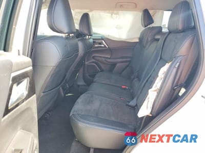 Zdjęcie 11 z 13 samochodu: 2023 MITSUBISHI OUTLANDER SE VIN:JA4J3UA83PZ030178 - miniatura