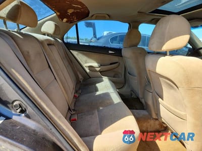 Zdjęcie 10 z 12 samochodu: 2007 HONDA ACCORD EX VIN:1HGCM56767A125366 - miniatura