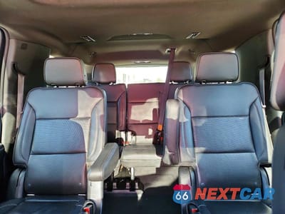 Zdjęcie 10 z 14 samochodu: 2022 GMC YUKON XL DENALI VIN:1GKS2JKL6NR115242 - miniatura