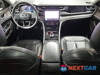 Zdjęcie 8 z 13 samochodu: 2023 JEEP GRAND CHEROKEE LIMITED 4XE VIN:1C4RJYB65PC664968 - miniatura