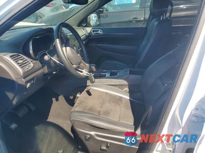 Zdjęcie 7 z 14 samochodu: 2019 JEEP GRAND CHEROKEE LAREDO VIN:1C4RJEAG9KC826540 - miniatura