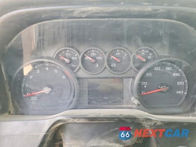 Zdjęcie 9 z 11 samochodu: 2021 CHEVROLET SILVERADO C1500 VIN:3GCNWAEF9MG314299 - miniatura