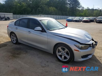 Czwarte zdjęcie samochodu z boku: 2014 BMW 320 I XDRIVE VIN:WBA3C3C5XEF987477 - miniatura