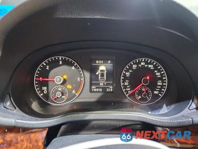 Zdjęcie 9 z 12 samochodu: 2012 VOLKSWAGEN PASSAT SEL VIN:1VWCN7A33CC047815 - miniatura