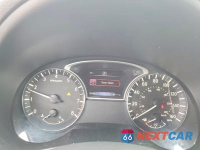Zdjęcie 9 z 12 samochodu: 2017 NISSAN ALTIMA 2.5 SV VIN:1N4AL3AP6HC203838 - miniatura
