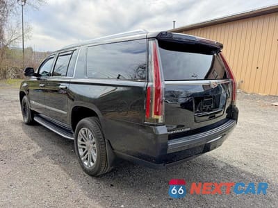 Trzecie zdjęcie samochodu z tyłu: 2019 CADILLAC ESCALADE ESV VIN:1GYS4GKJ3KR281635 - miniatura