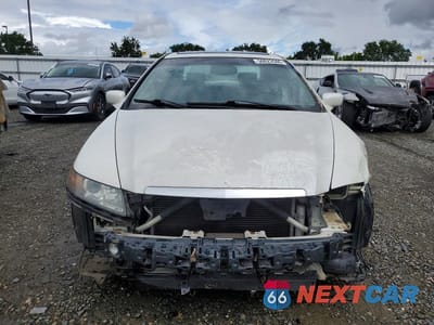 Piąte zdjęcie samochodu w środku: 2004 ACURA TL VIN:19UUA66284A052617 - miniatura