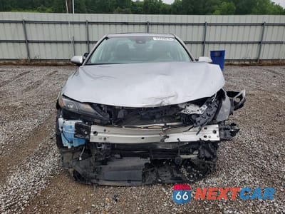 Piąte zdjęcie samochodu w środku: 2024 TOYOTA CAMRY HYBRID SE VIN:4T1S31AK8RU626175 - miniatura
