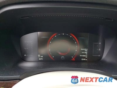 Zdjęcie 9 z 12 samochodu: 2017 VOLVO S90 T5 MOMENTUM VIN:YV1102AK5H1014797 - miniatura