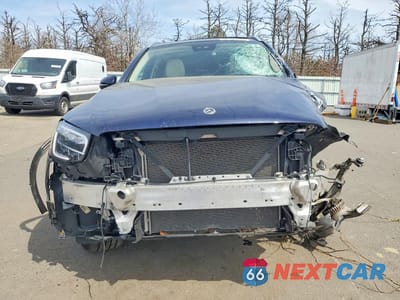 Piąte zdjęcie samochodu w środku: 2022 MERCEDES-BENZ GLC 300 4MATIC VIN:W1N0G8EB4NG096422 - miniatura