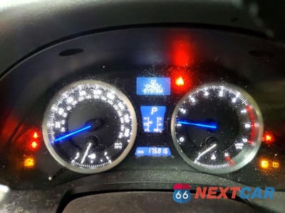 Zdjęcie 9 z 12 samochodu: 2009 LEXUS IS F BASE VIN:JTHBP262395004907 - miniatura