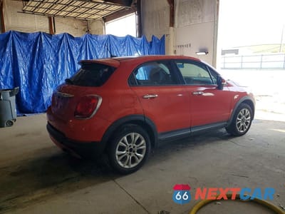 Trzecie zdjęcie samochodu z tyłu: 2016 FIAT 500X EASY VIN:ZFBCFXBT9GP364501 - miniatura