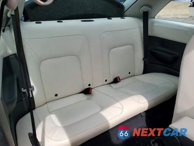 Zdjęcie 10 z 12 samochodu: 2008 VOLKSWAGEN NEW BEETLE TRIPLE WHITE VIN:3VWFG31CX8M510779 - miniatura
