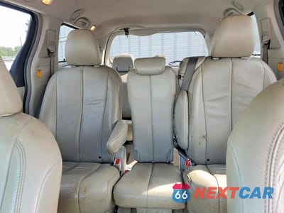 Zdjęcie 10 z 13 samochodu: 2013 TOYOTA SIENNA XLE 8-PASSENGER VIN:5TDYK3DC5DS323062 - miniatura