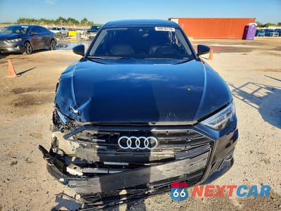 Piąte zdjęcie samochodu w środku: 2020 AUDI A8 L VIN:WAU8EAF8XLN004052 - miniatura