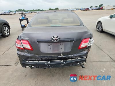 Zdjęcie 6 z 12 samochodu: 2010 TOYOTA CAMRY LE VIN:4T4BF3EKXAR064674 - miniatura