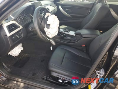 Zdjęcie 7 z 11 samochodu: 2016 BMW 320 I VIN:WBA8E1G59GNU11483 - miniatura