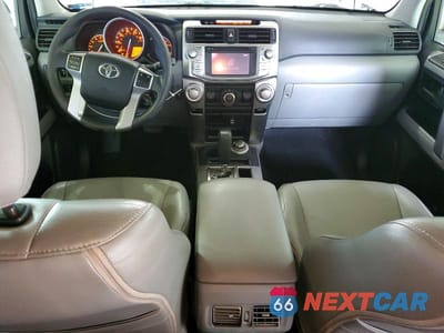 Zdjęcie 8 z 12 samochodu: 2023 TOYOTA 4 RUNNER SR5 VIN:JTEBU5JR4D5118418 - miniatura