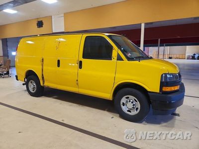 Czwarte zdjęcie samochodu z boku: 2019 CHEVY EXPRESS G2500 VIN:1GCWGAFP9K1338946 - miniatura