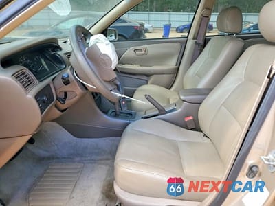 Zdjęcie 7 z 12 samochodu: 2001 TOYOTA CAMRY LE VIN:JT2BG22K810597889 - miniatura