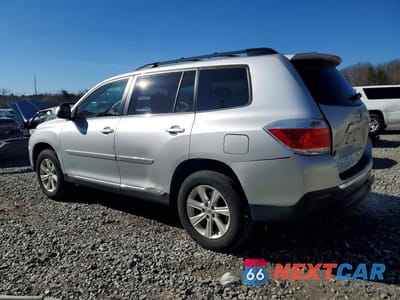Drugie zdjęcie samochodu z przodu: 2011 TOYOTA HIGHLANDER SE VIN:5TDBK3EH2BS088813 - miniatura