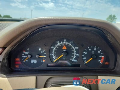 Zdjęcie 9 z 12 samochodu: 1997 MERCEDES-BENZ E 420 VIN:WDBJF72F8VA316324 - miniatura