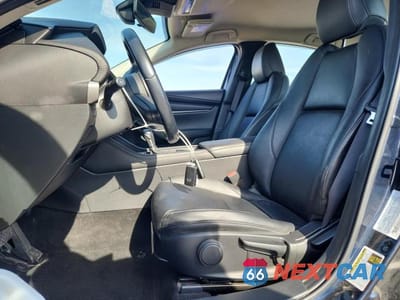 Zdjęcie 7 z 13 samochodu: 2021 MAZDA 3 SELECT VIN:JM1BPABL4M1329897 - miniatura