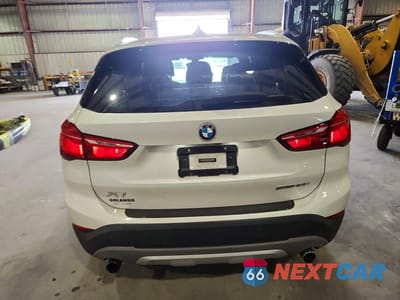Zdjęcie 6 z 12 samochodu: 2018 BMW X1 SDRIVE28I VIN:WBXHU7C37J5L08554 - miniatura
