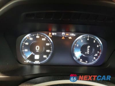 Zdjęcie 9 z 13 samochodu: 2018 VOLVO XC90 T6 VIN:YV4A22PK5J1338794 - miniatura