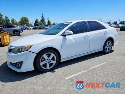 2012 TOYOTA CAMRY SE 4T1BF1FK8CU133281 - główne zdjęcie licytacji z USA - miniatura