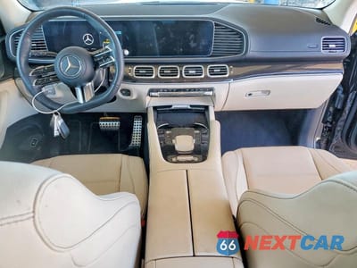 Zdjęcie 8 z 13 samochodu: 2025 MERCEDES-BENZ GLS 450 4MATIC VIN:4JGFF5KE4SB316924 - miniatura