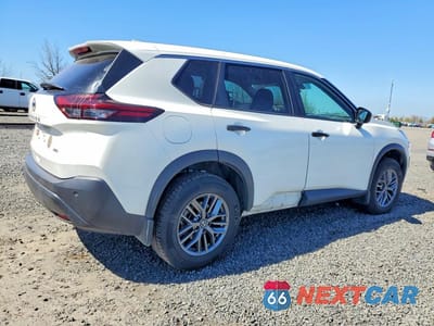 Trzecie zdjęcie samochodu z tyłu: 2021 NISSAN ROGUE S VIN:5N1AT3AB4MC810096 - miniatura