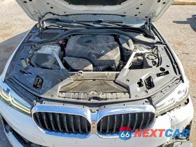 Zdjęcie 11 z 12 samochodu: 2021 BMW 530 I VIN:WBA53BH03MCF71161 - miniatura