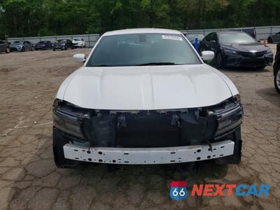 Piąte zdjęcie samochodu w środku: 2017 DODGE CHARGER SE VIN:2C3CDXBG6HH503693 - miniatura