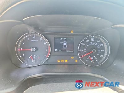 Zdjęcie 9 z 12 samochodu: 2019 KIA FORTE LXS VIN:3KPF24AD5KE012927 - miniatura
