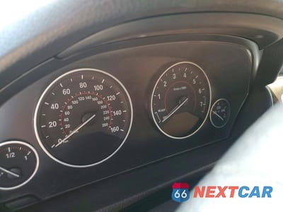 Zdjęcie 9 z 12 samochodu: 2016 BMW 328 I SULEV VIN:WBA8E9G52GNT46684 - miniatura