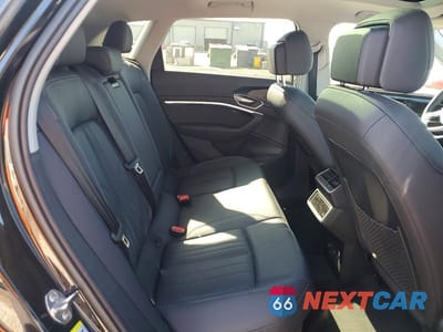 Zdjęcie 11 z 13 samochodu: 2022 AUDI E-TRON PREMIUM PLUS VIN:WA1LABGE0NB011156 - miniatura