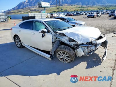 Czwarte zdjęcie samochodu z boku: 2014 LEXUS ES 350 VIN:JTHBK1GGXE2088447 - miniatura