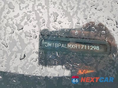 Zdjęcie 12 z 12 samochodu: 2024 MAZDA 3 PREFERRED VIN:JM1BPALMXR1711298 - miniatura