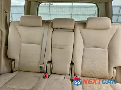 Zdjęcie 10 z 13 samochodu: 2005 TOYOTA HIGHLANDER LIMITED VIN:JTEGP21A550077205 - miniatura