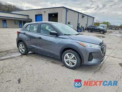 Czwarte zdjęcie samochodu z boku: 2023 NISSAN KICKS S VIN:3N1CP5BV1PL476143 - miniatura