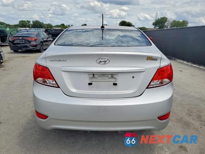 Zdjęcie 6 z 13 samochodu: 2016 HYUNDAI ACCENT SE VIN:KMHCT4AE6GU979821 - miniatura