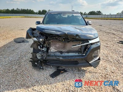 Piąte zdjęcie samochodu w środku: 2022 CHEVROLET TRAVERSE LT VIN:1GNERHKW4NJ161603 - miniatura
